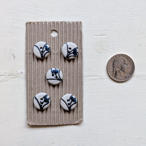Flowering Grass Buttons