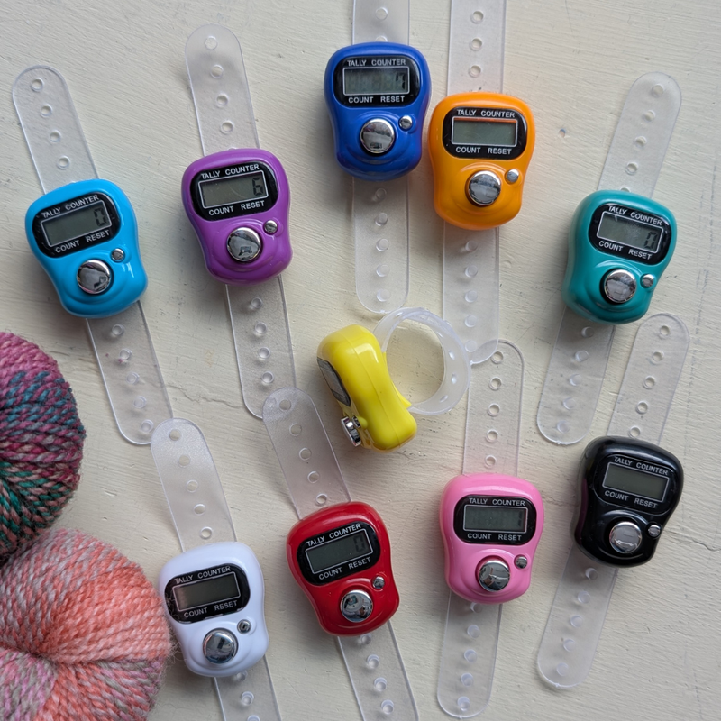 Mini digital row counter