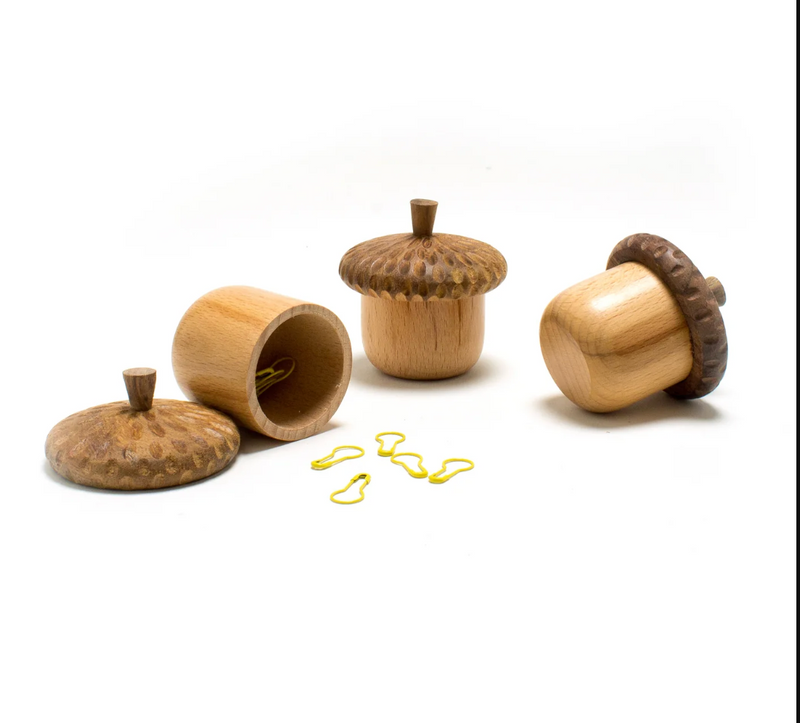 Stitch Marker Holding Acorn