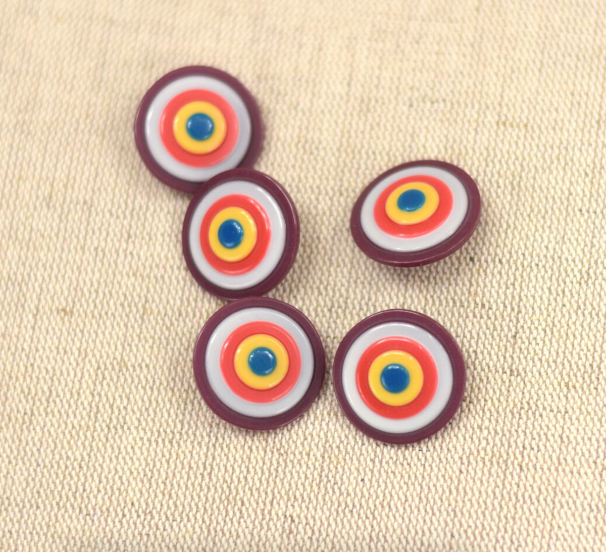 Buttons – Woven Art Yarn Shop