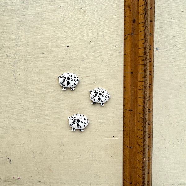 White Sheep Plastic Buttons