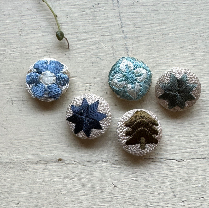 Winter Mix Buttons