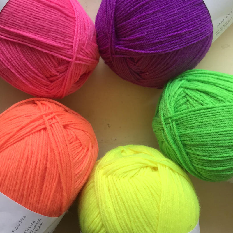 Uni Merino Neons